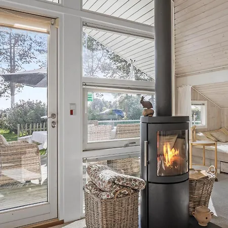Vakantiehuis 3 Bedroom Cozy In