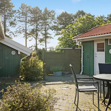 3 Bedroom Cozy In Vakantiehuis